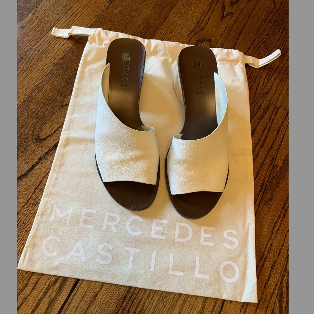 Mercedes Castillo Izar White Leather Mules -  Size 9.5